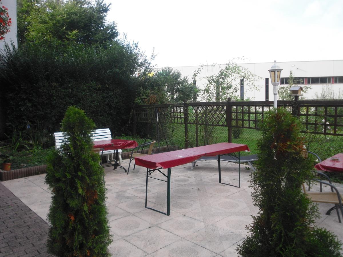 Hotel Saarland Lebach Luaran gambar